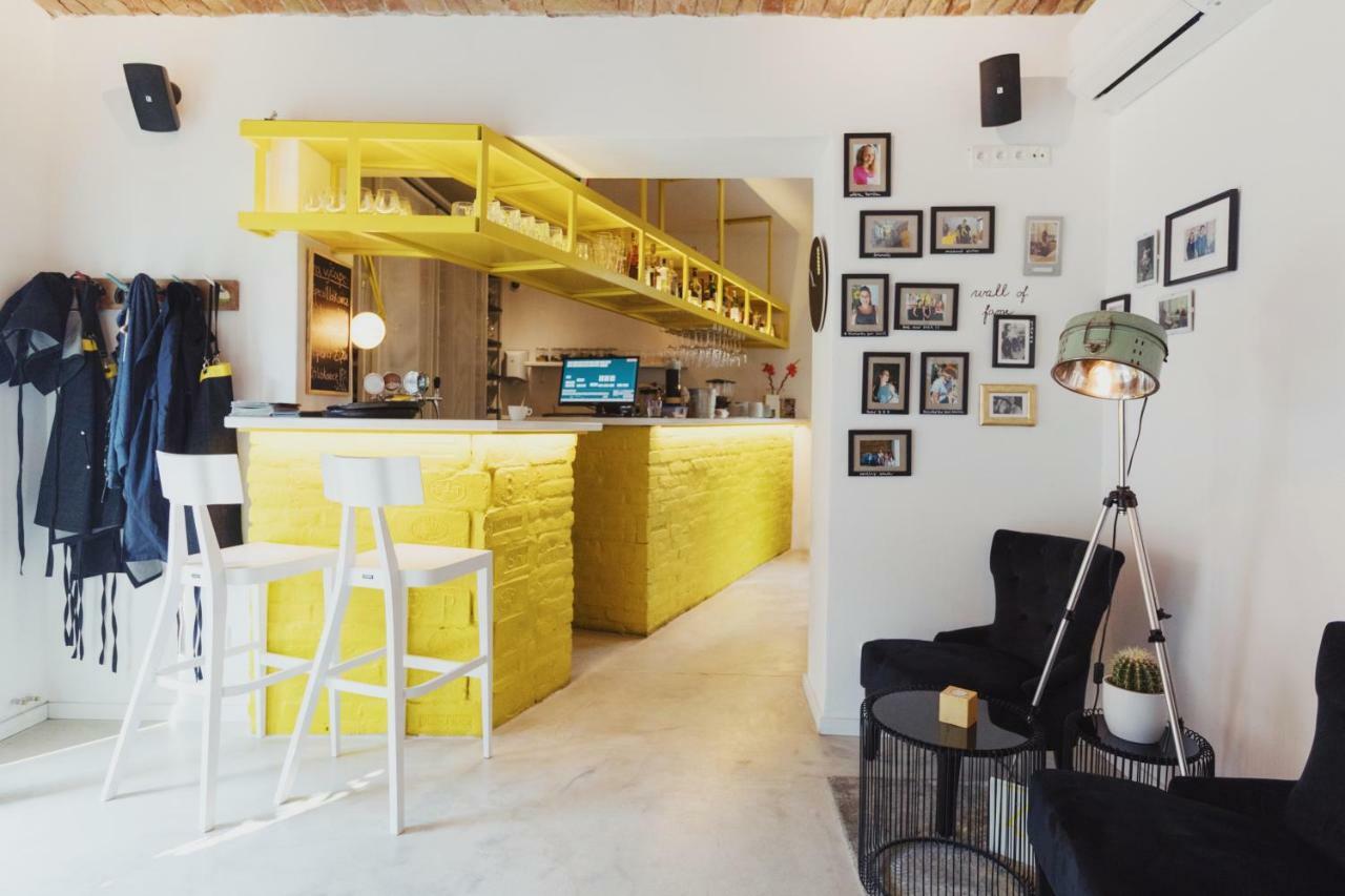 Street Food Possonium Apartments Bratislava Exterior photo